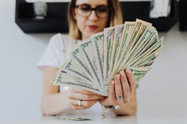 How Personal Loans Elevate Women’s Financial Power